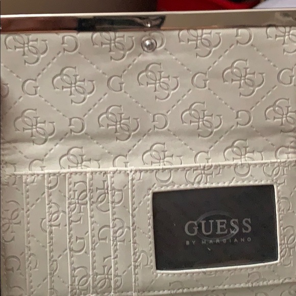 Guess (3) - Picture 4 of 5